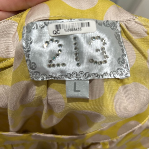 Metallic polka dot print dress. Size large. Excellent used condition. - Picture 4 of 4